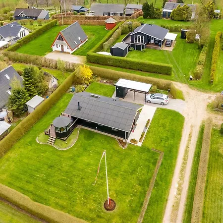 Holiday home Ofrath *