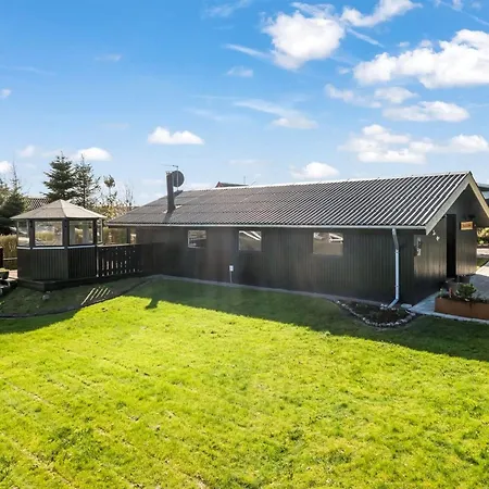 Ofrath - 350m To The Fjord By Interhome