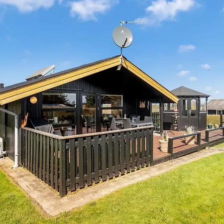 Ofrath - 350m To The Fjord By Interhome Roslev