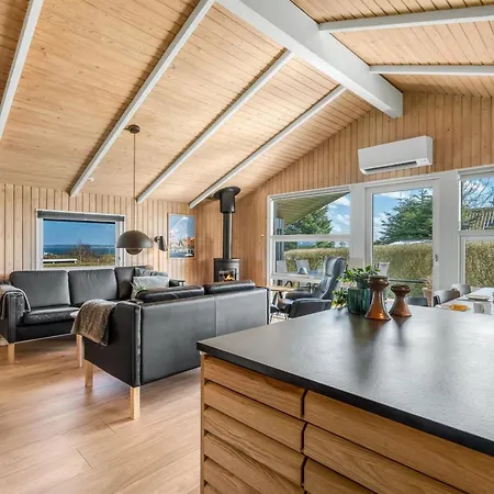 Ofrath - 350m To The Fjord By Interhome *