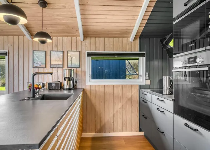 Ofrath - 350m To The Fjord By Interhome *